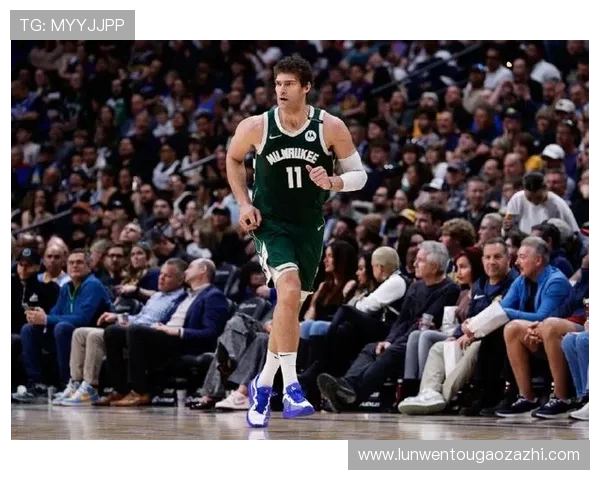 大洛佩斯表现低迷全场仅得1篮板正负值惨淡24令球队失望 大洛佩斯表现低迷全场仅得1篮板正负值惨淡24令球队失望